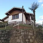 Casa Em Campos Do Jordao Cosy House